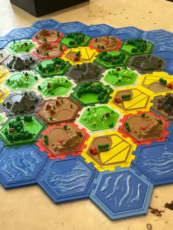 Catan Deluxe Edition - Image 2