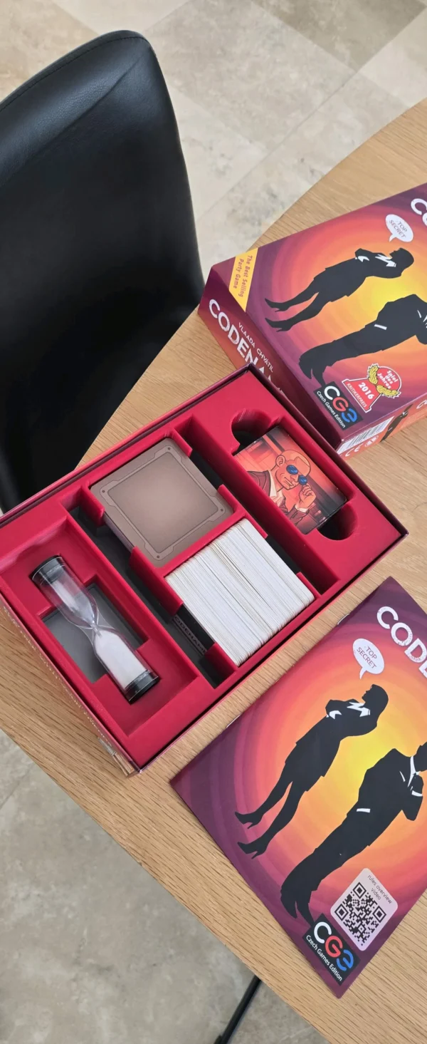 Codenames Insert