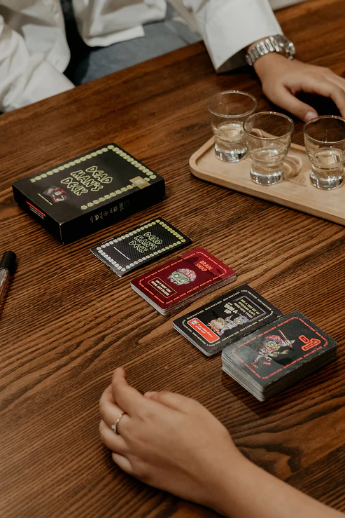 Dead man's Deck game with travel box - Image 5