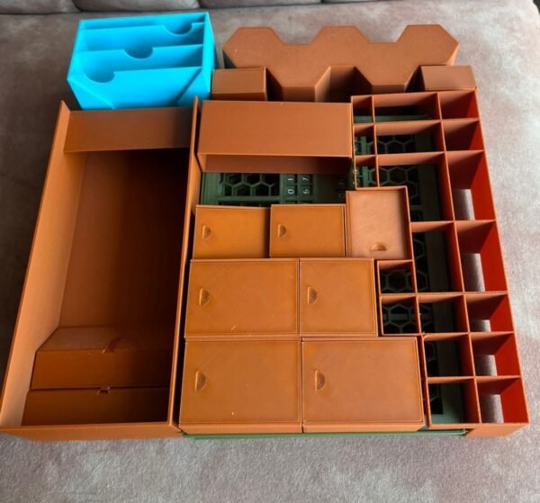 Terraforming Mars Game + Insert - Image 4